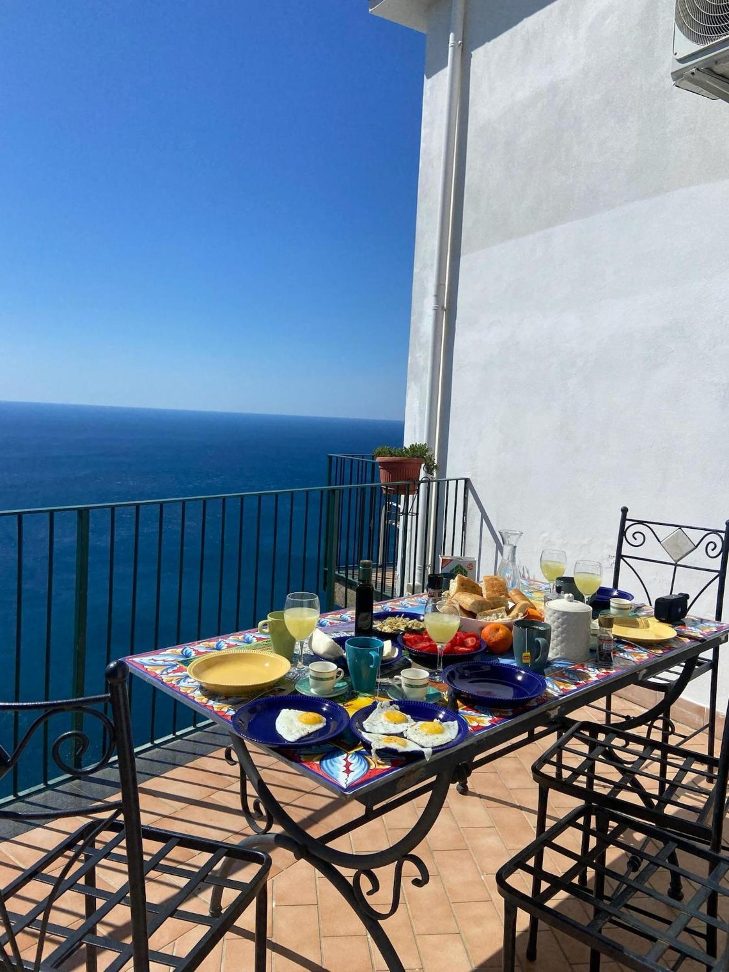 Villa l' ebbrezza di volare Amalfi Esterno foto