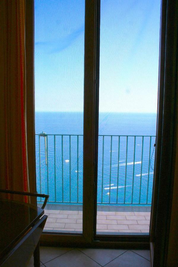 Villa l' ebbrezza di volare Amalfi Esterno foto