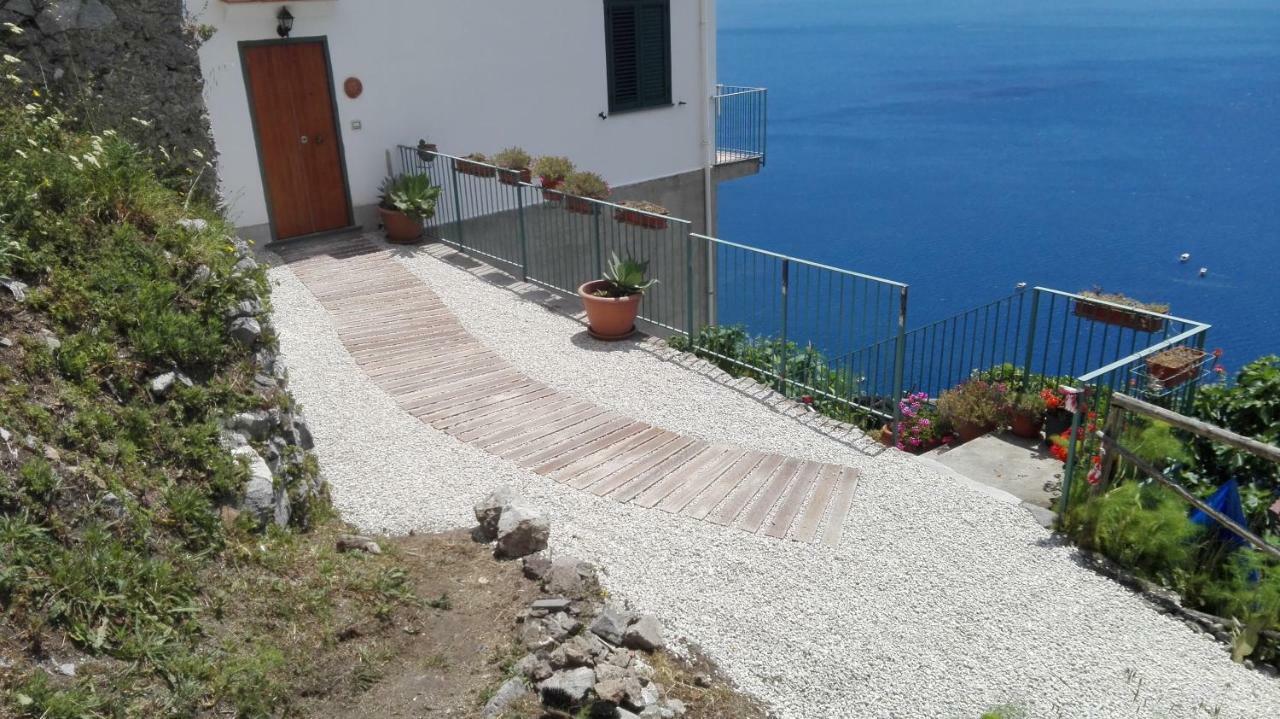 Villa l' ebbrezza di volare Amalfi Esterno foto