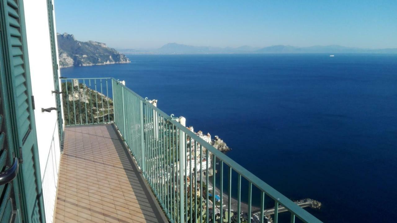 Villa l' ebbrezza di volare Amalfi Esterno foto