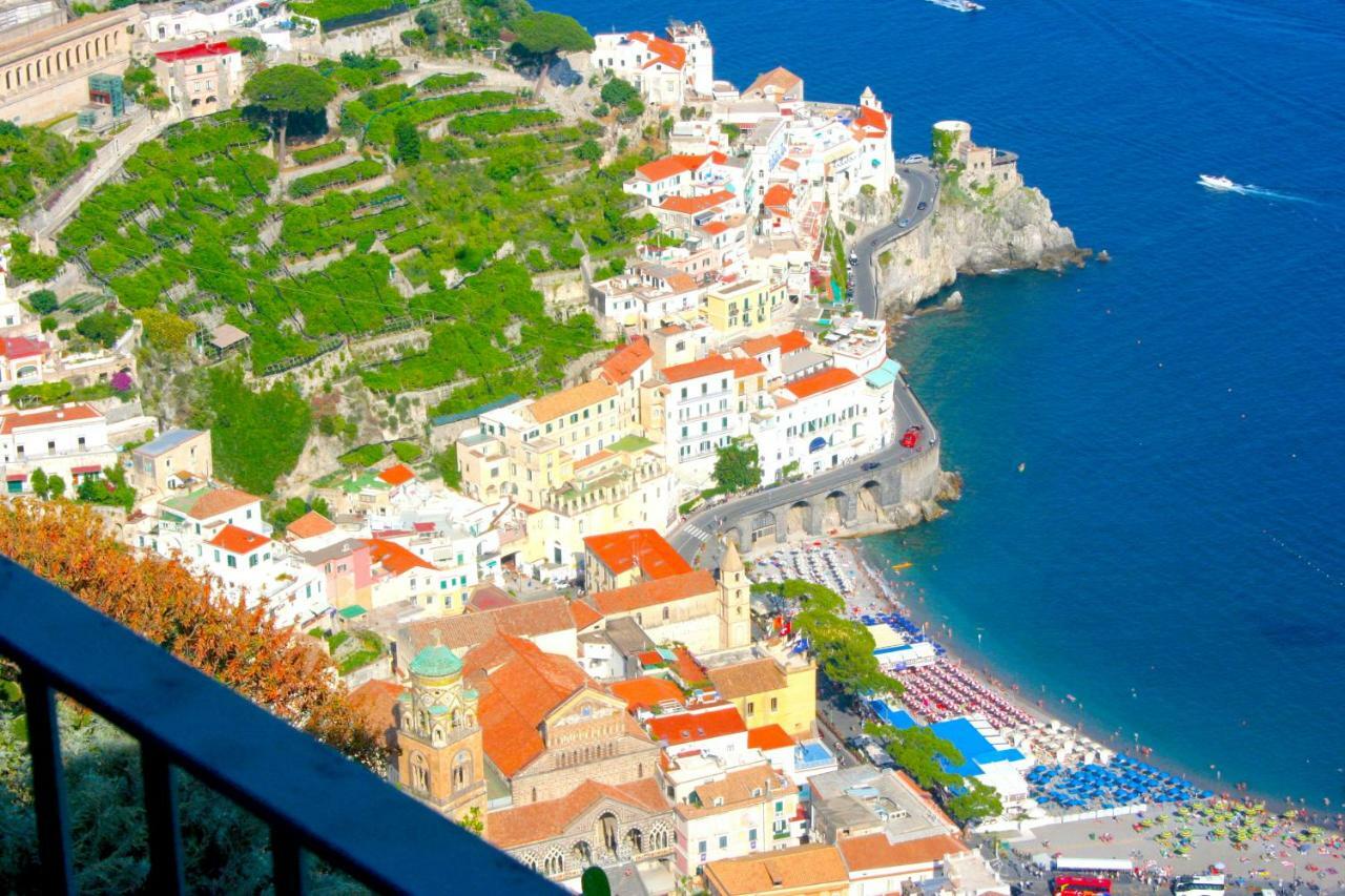 Villa l' ebbrezza di volare Amalfi Esterno foto